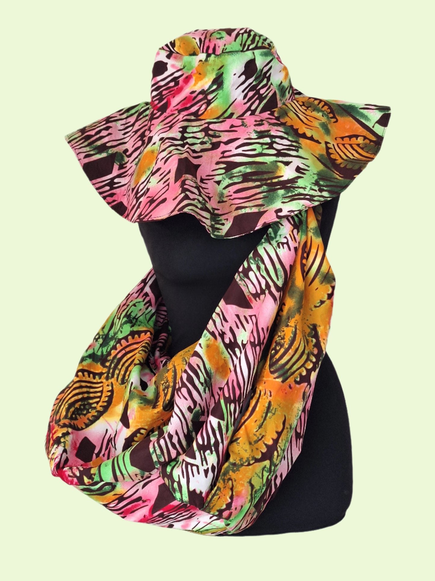 Judith Beach Bag & Hat