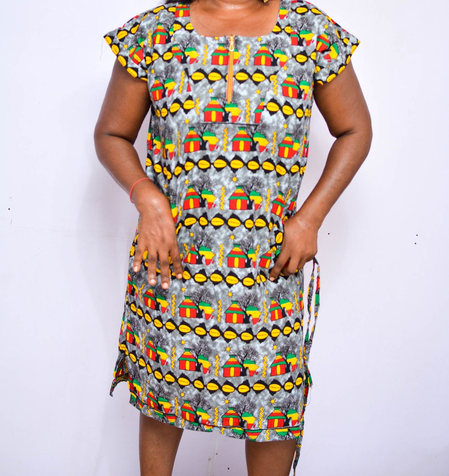 Amanda Two Pockets Straight Dress