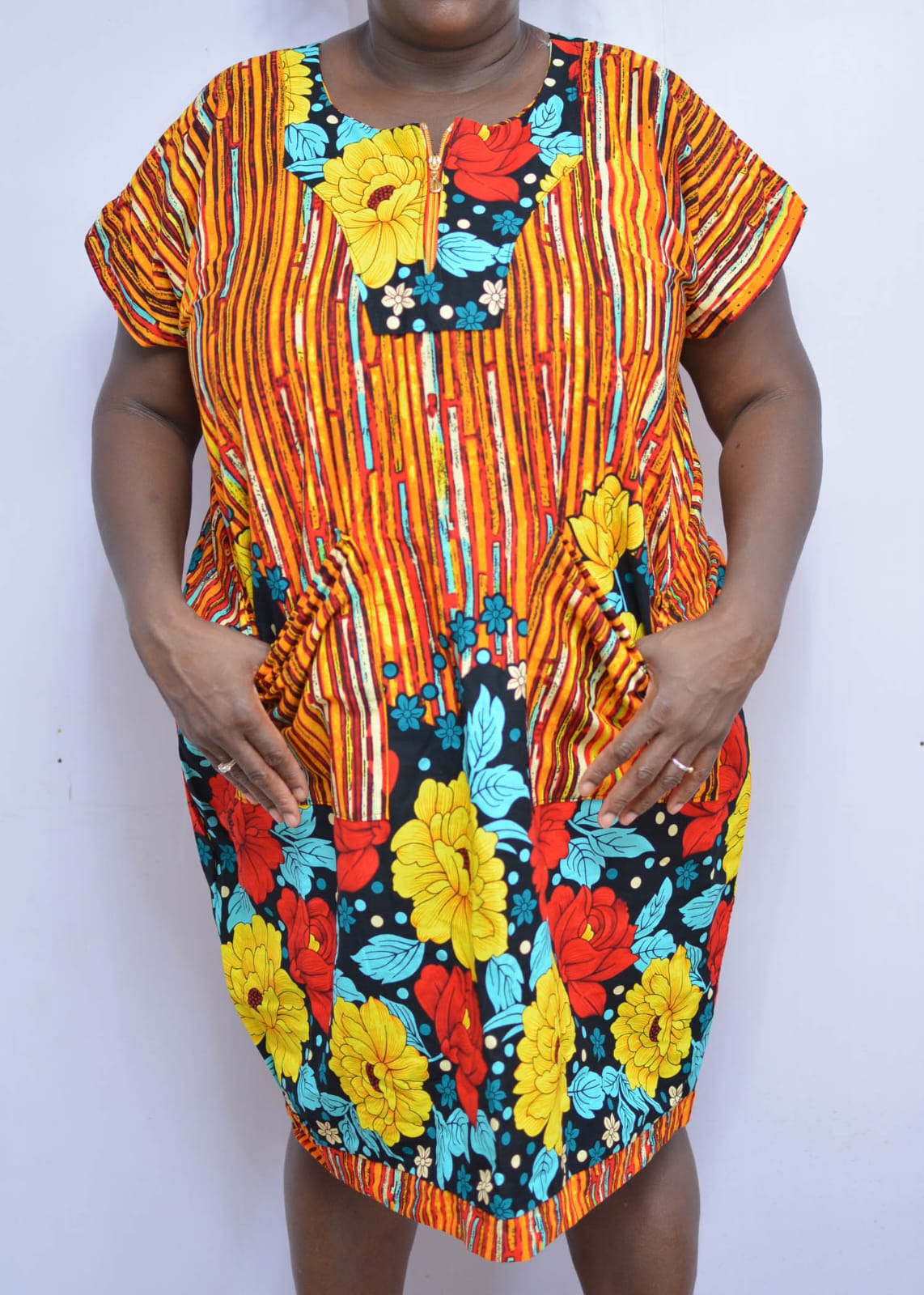 Precious Two Pockets Straight Dress